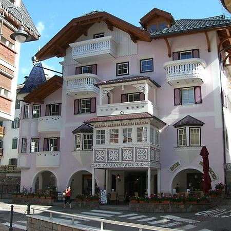 Ciasa Mancin Suite-Apartments موينا المظهر الخارجي الصورة