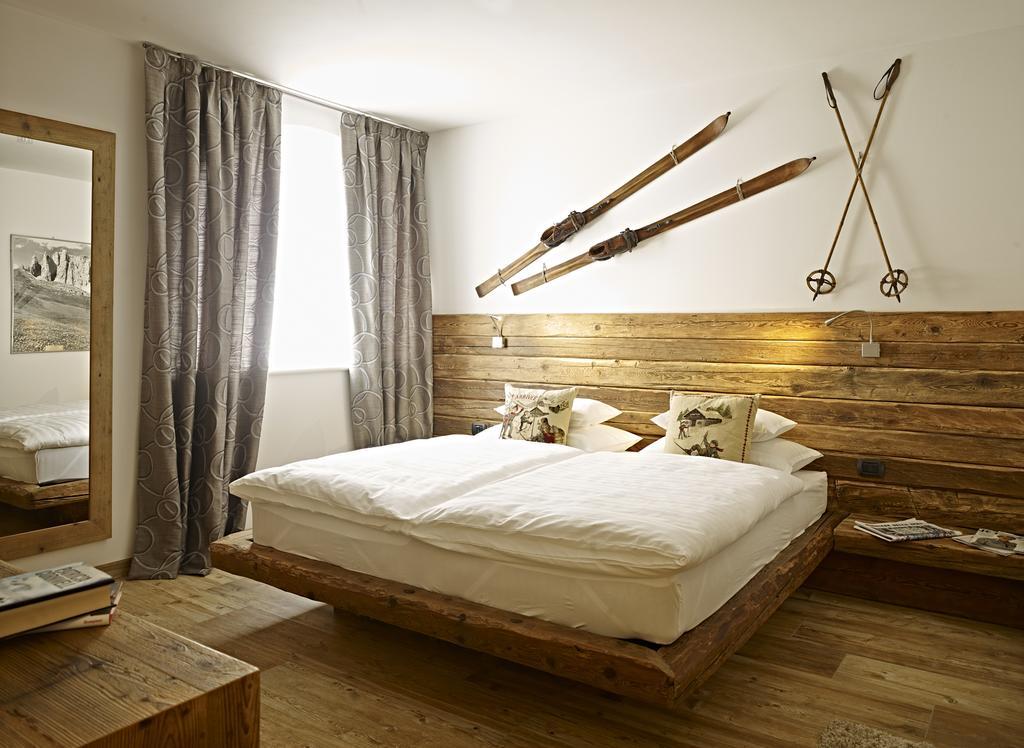 Ciasa Mancin Suite-Apartments موينا الغرفة الصورة