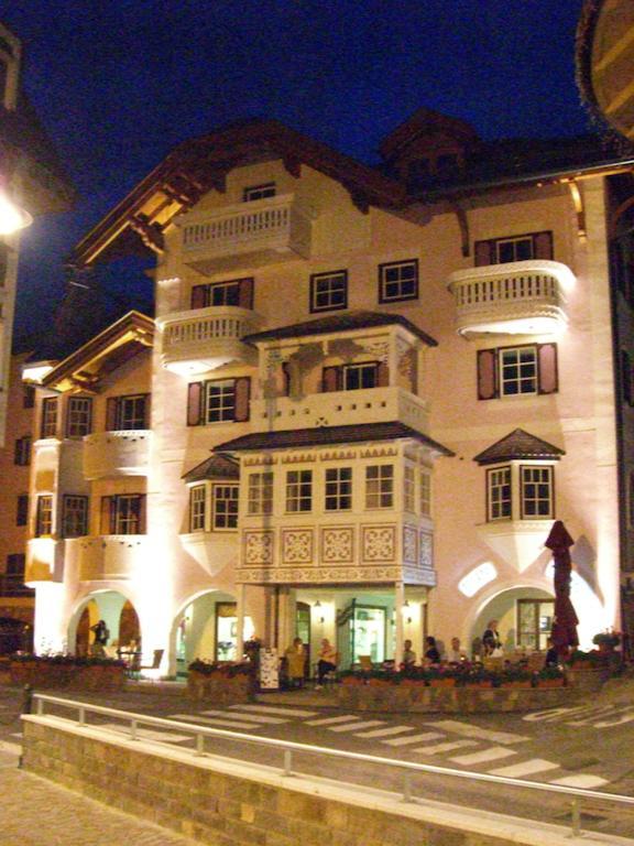 Ciasa Mancin Suite-Apartments موينا المظهر الخارجي الصورة